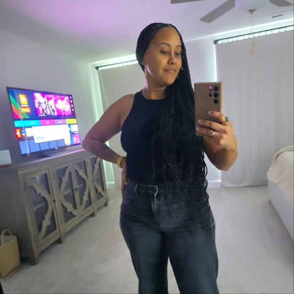 Meet your Posher, Natasha - Picture 1 of 1